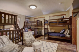 310 Whispering Pines Cir-large-031-029-Bedroom-1500x999-72dpi