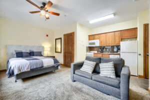 06 Primary Bedroom