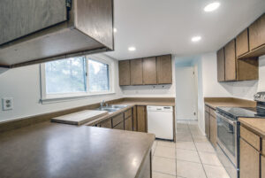 175 Pine Dr PRINT 300ppi_006