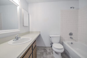175 Pine Dr PRINT 300ppi_011
