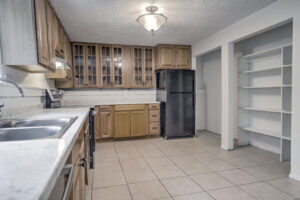 175 Pine Dr PRINT 300ppi_032