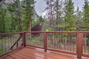 175 Pine Dr PRINT 300ppi_041